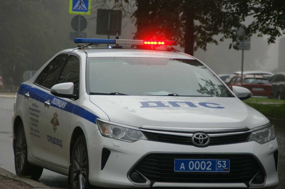 Автомобили нарушителей поместили на специализированные стоянки. Автомобили нарушителей поместили на специализированные стоянки.