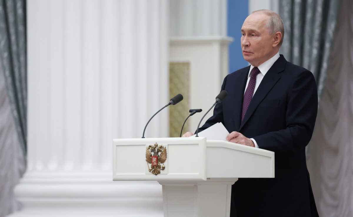 Сегодня, 7 октября, Владимиру Путину исполняется 74 года.