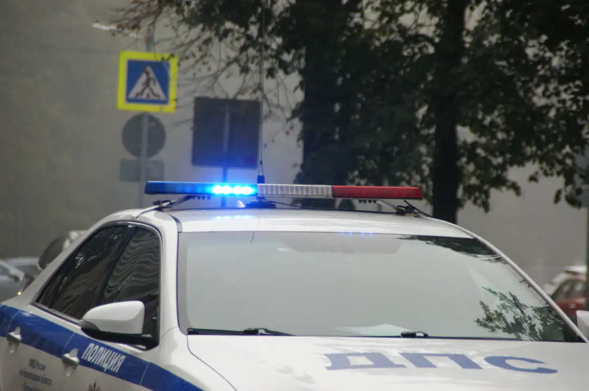 Сотрудники ГАИ Новгородского округа провели проверку, в ходе которой дадут правовую оценку организации дорожного движения в месте работ в Григорове.