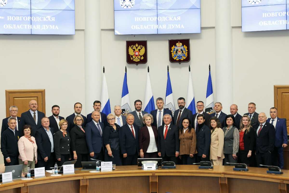 Первое заседание Новгородской областной думы VIII созыва прошло 8 октября.