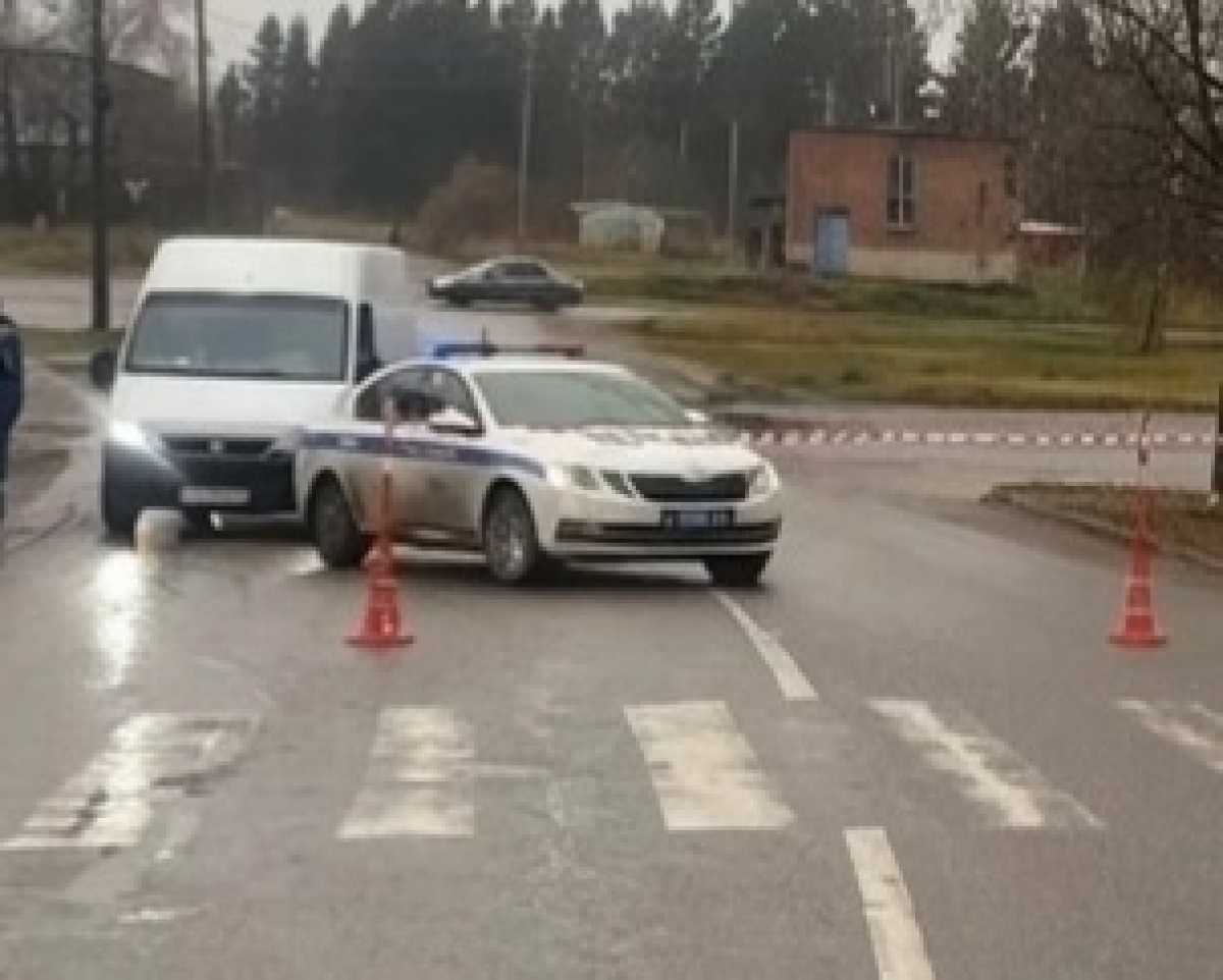 ДТП произошло на улице Николая Николаева.
