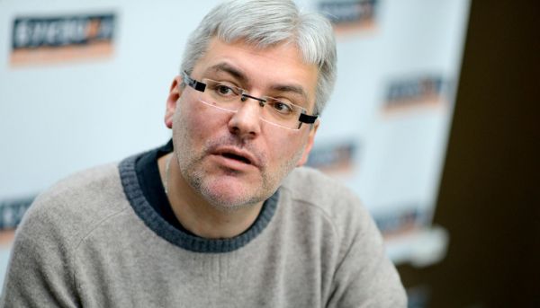 Российский писатель, литературовед и колумнист ответит на вопросы новгородцев