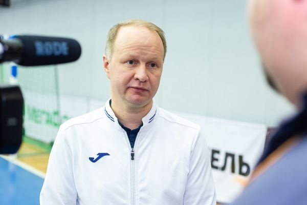 Главный тренер новгородских игроков Евгений Жаров рассказал о готовности его команды к предстоящей встрече.
