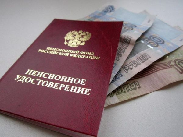 С января 2019 года пенсионеры, достигшие возраста 80 лет, получили право на надбавку к пенсии в 5334 рубля.