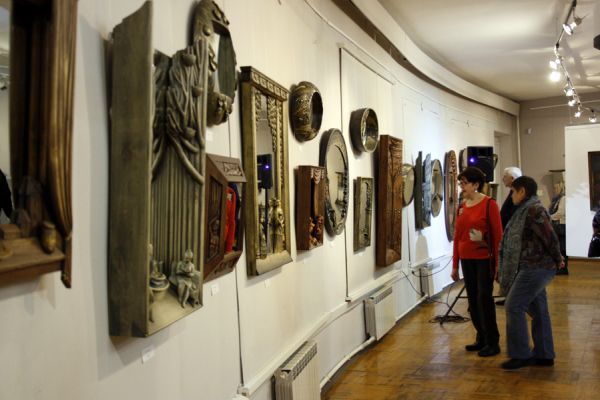 В Новгородском центре современного искусства открылась январская выставочная волна