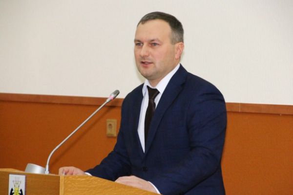 22 депутата признали работу новгородского мэра удовлетворительной, 7 голосовали против