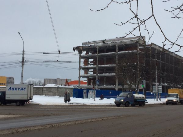 В Великом Новгороде решат, как быть с недостроенными зданиями
