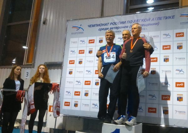 Новгородец завоевал серебряную медаль на чемпионате России по легкой атлетике среди ветеранов