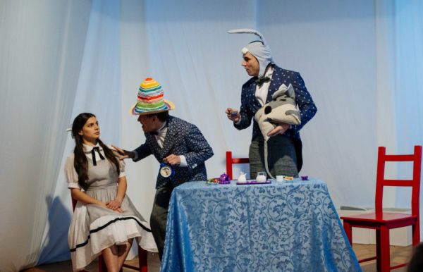 Новгородский театр «Малый» сегодня присоединился к Всемирному дню театра для детей и молодежи
