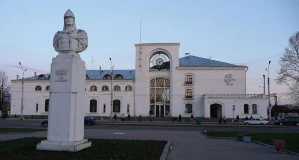 С 1 мая начнут ходить дополнительные электрички из Великого Новгорода в Пестово и Окуловку