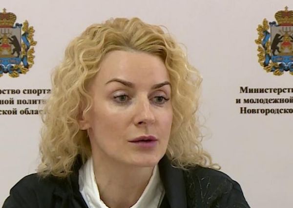 В новой должности Елена Кирилова будет курировать в правительстве спорт, культуру и ЗАГС.