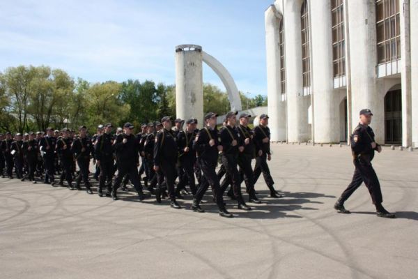 Эта командировка новгородских сотрудников продлится полгода, после чего их сменят коллеги из сводного отряда полиции другого региона.