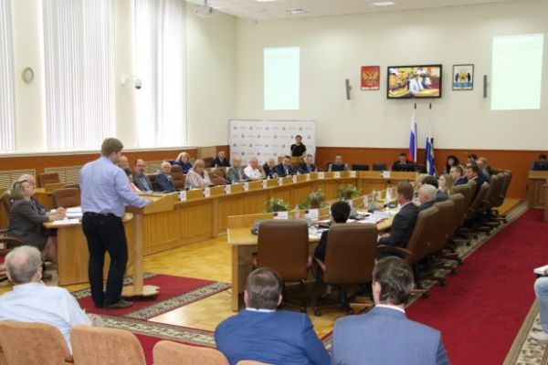 Анна Черепанова внесла на рассмотрение депутатов проект решения о возвращении прямых выборов глав муниципальных образований.