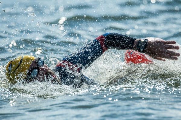 Участниками заплывов на 1000, 2500 и 5000 м станут более 200 спортсменов из 10 регионов России.