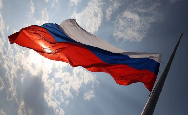 День российского флага учредили в августе 1994 года.