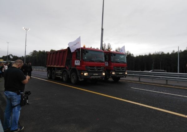 Для завершения строительства магистрали на всем протяжении осталось построить 8-й этап – 35 км для выезда к Петербургу.