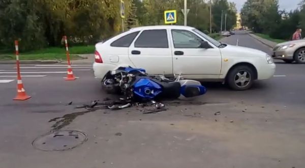 Авария произошла в Великом Новгороде на улице Большая Московская.