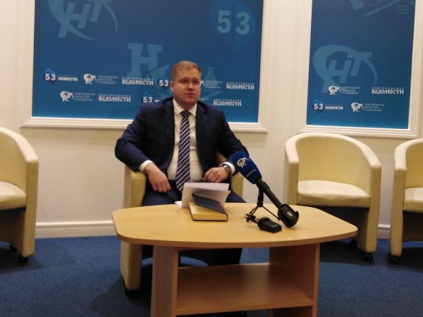 Сегодня Николай Шестаков дал новгородским журналистам первый официальный брифинг.