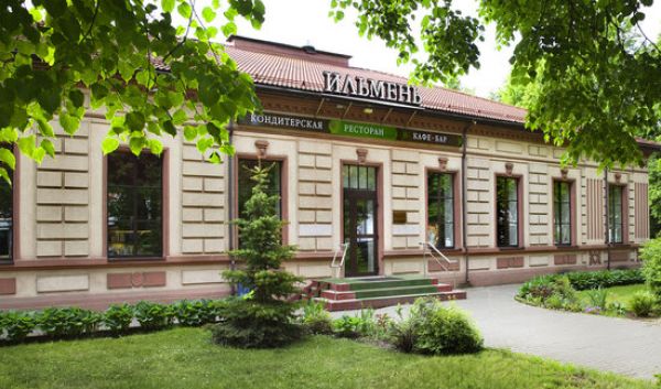 Здание, в котором в последнее время располагался ресторанный комплекс «Ильмень», имеет более, чем вековую историю