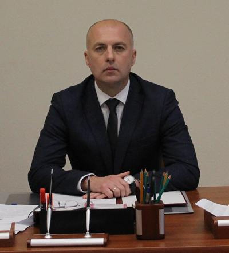 Место главы Демянского района стало вакантным после того, как этот пост покинул Владимир Ерёмин.
