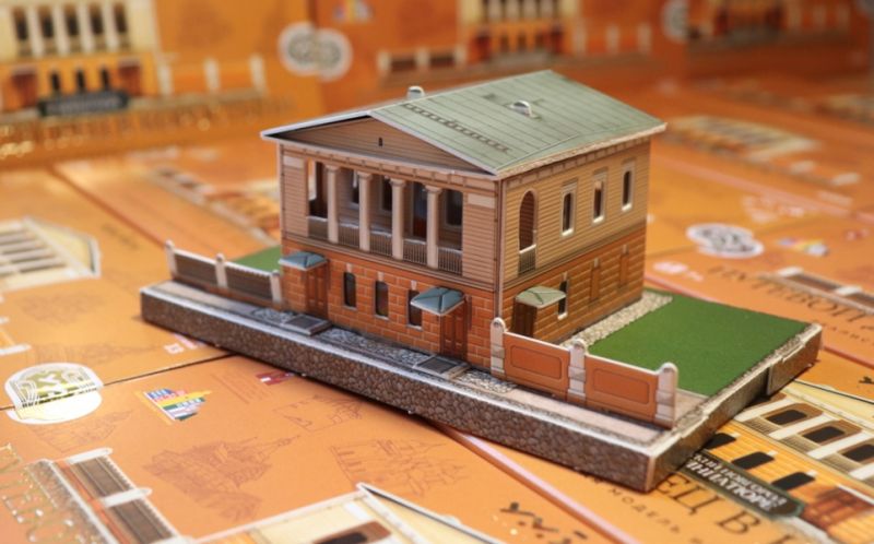 Петербургская компания выпустила сборные модели Путевого дворца в Коростыни