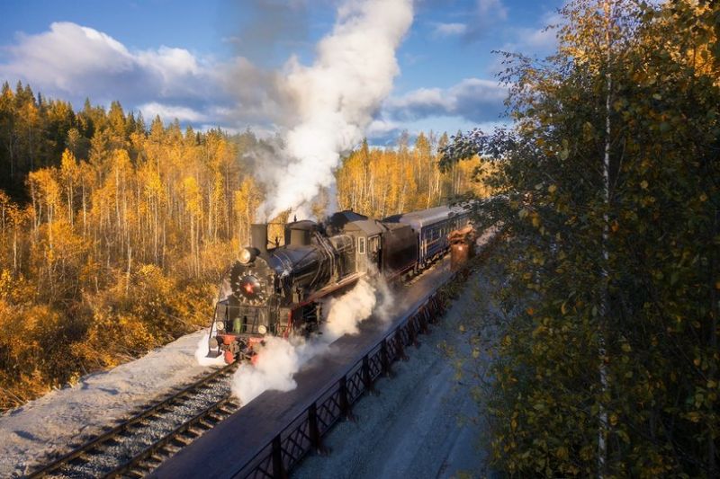 Ретропоезд «Рускеальский экспрес» – это действующий ежедневный поезд на паровом ходу.