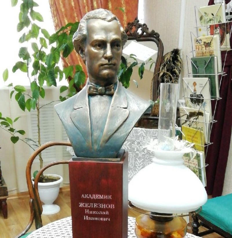 Краевед Леонард Эдуардович Бриккер пожертвовал более 600 тыс рублей на создание памятника академику Николаю Железнову.