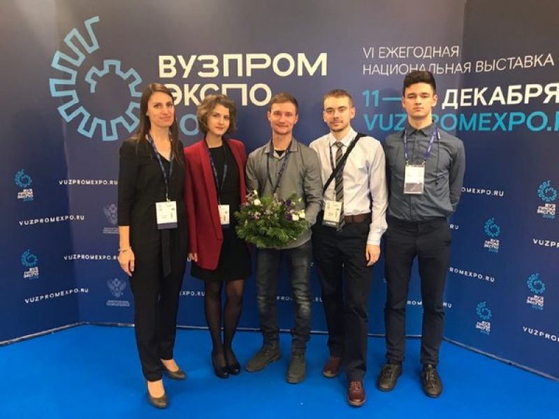 За третье место студенты из Великого Новгорода получили 15 тыс. рублей на обучающие курсы, покупку оборудования и расходных материалов для проекта.