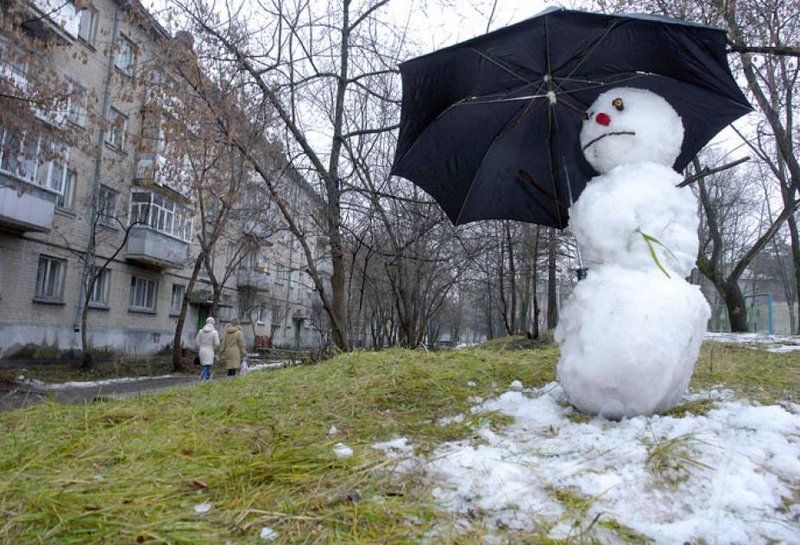 Температура ниже нормы ожидается в Забайкалье, Иркутской области и на Чукотке. В остальных регионах страны будет не по-январски тепло.