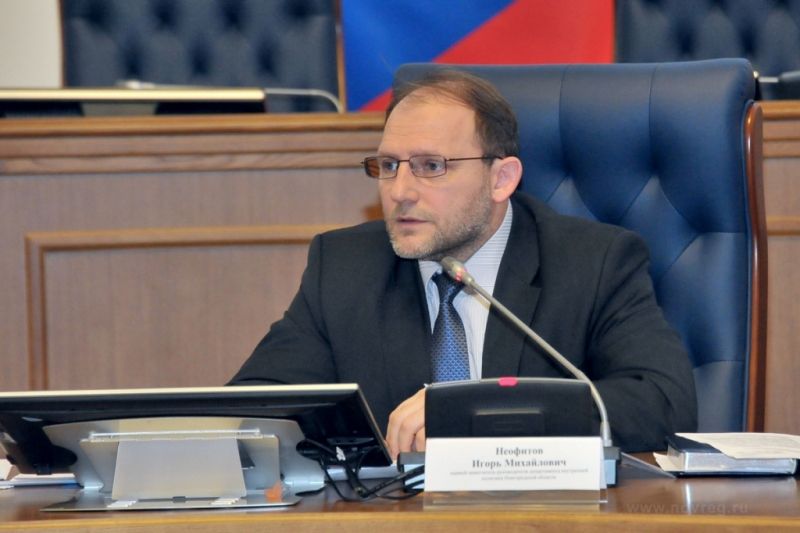На посту начальника управления внутренней политики Игоря Неофитова сменил Виктор Лебедев.