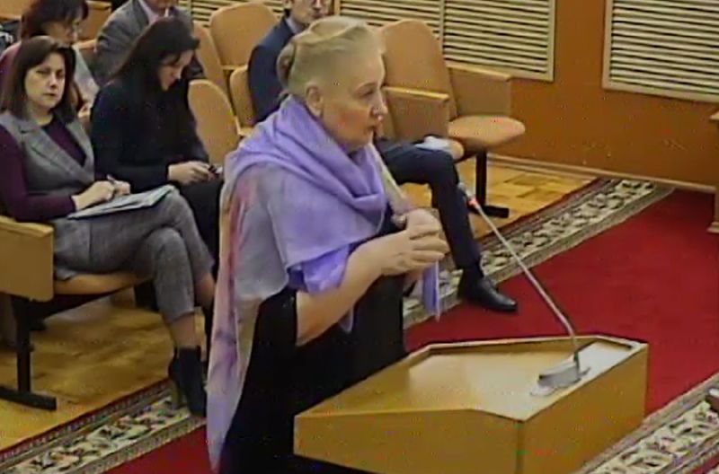 Выступая перед депутатами, она сказала, что всё, что было написано в новгородских СМИ по поводу приезда Сергея Бусурина в Центр культуры – «правда и только правда».