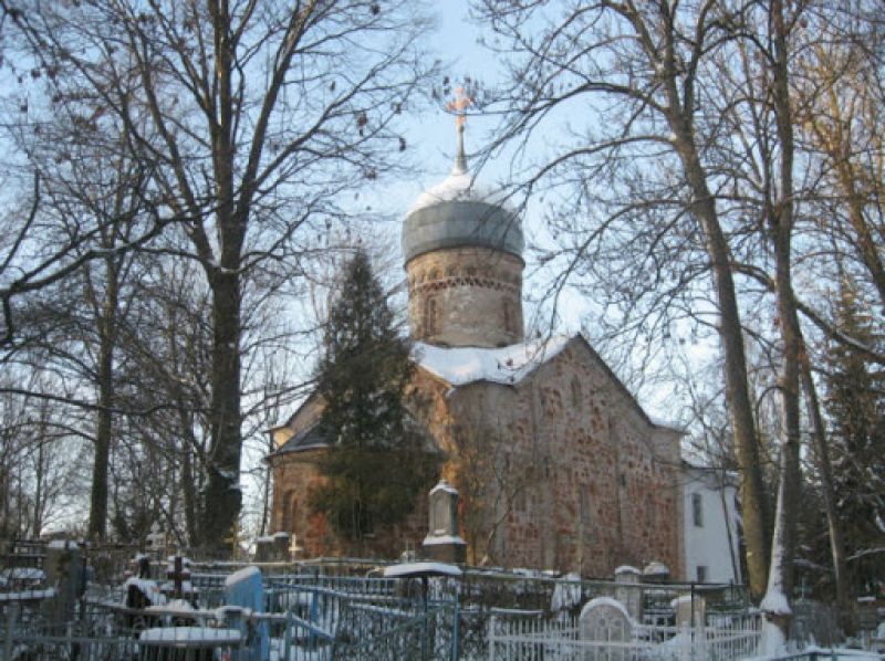 Валентин Янин завещал похоронить себя на Рождественском кладбище в Великом Новгороде.