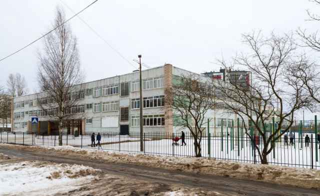 В 2019 году в гимназии «Исток» начался капитальный ремонт. По информации мэрии, в текущем году он будет продолжен.