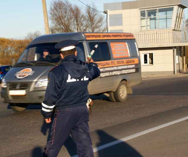 После прохождения медицинского освидетельствования водитель доставлен в УМВД РФ по Великому Новгороду для дальнейшего разбирательств