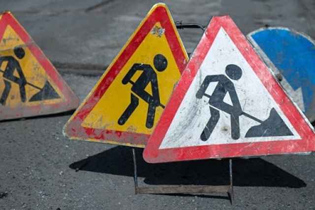 Работы по ремонту дорог в Великом Новгороде должны завершить до 1 октября.