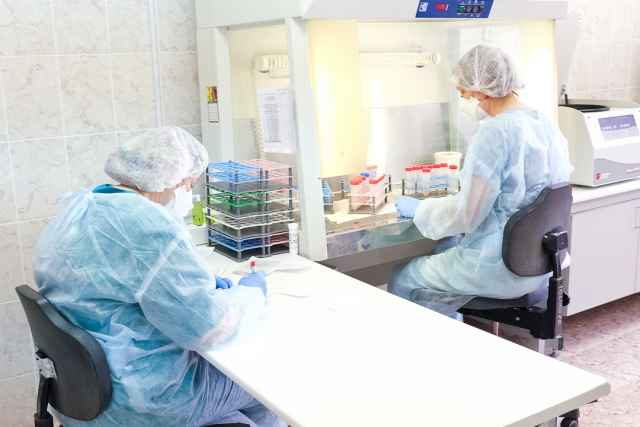 Исследование на коронавирус проводят в регионе 7 лабораторий.