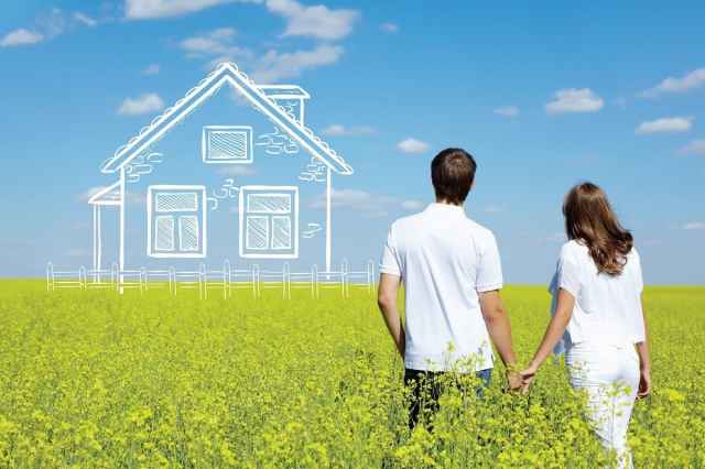 Заявки на льготную сельскую ипотеку можно подать, не выходя из дома, заполнив заявление на сайте банка