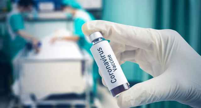 Глава Минздрава Михаил Мурашко сообщал, что первые результаты испытания вакцины от коронавируса появятся в конце июля.