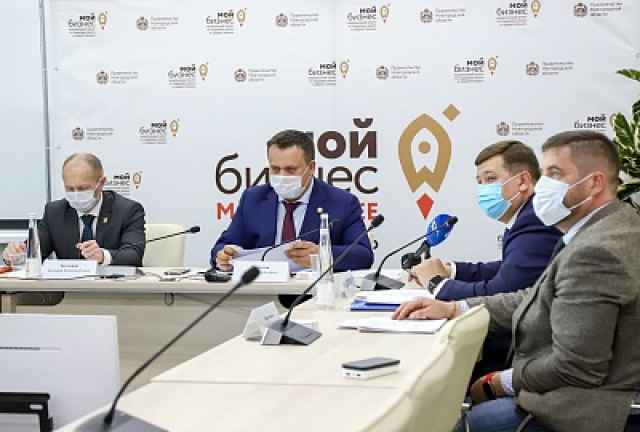 Губернатор Андрей Никитин принял участие в совещании по созданию Инновационного научно-технологического центра.