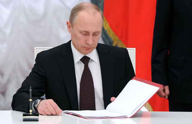 Указ о введении в наградную систему России нового ордена Пирогова и медали Луки Крымского был подписан президентом 19 июня
