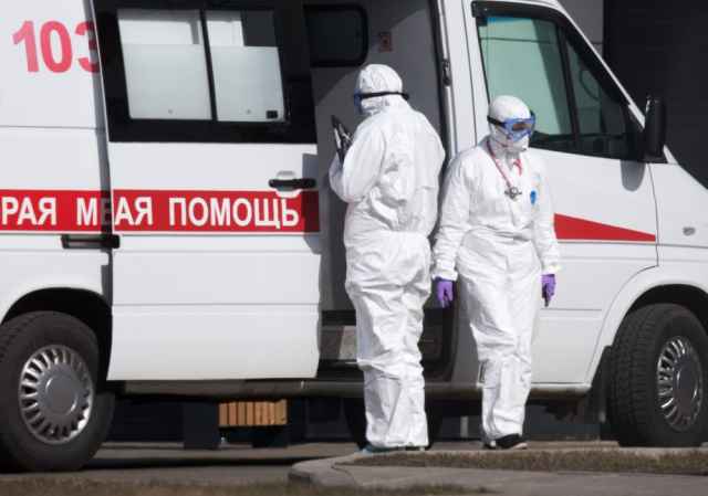 В России за последние сутки коронавирус обнаружили у 5765 человек