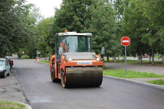 Всего в этом году в областном центре отремонтируют 43 участка дорог общей протяжённостью 37 км.