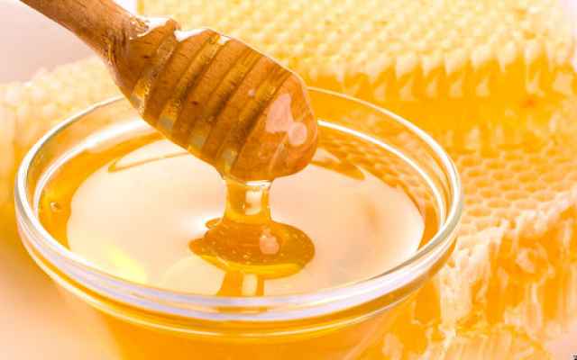 Эксперты опровергли мифы о мёде.