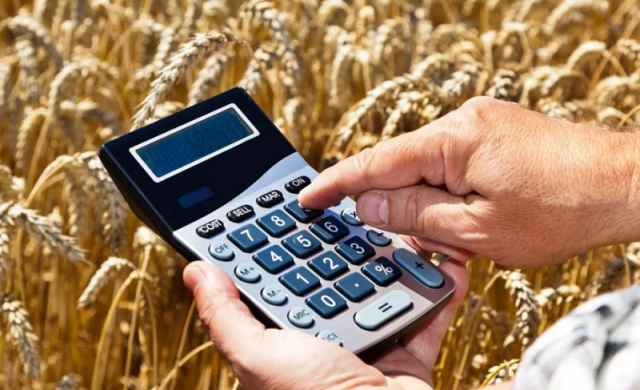 В полном объёме выплачены средства сельхозпроизводителям, занимающимся растениеводством, - 60 млн рублей.