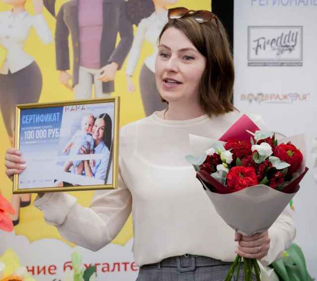 Победительница программы «Мама-предприниматель» Юлия Кирушева: «Я делаю свечи из соевого воска. Это экологичный материал»