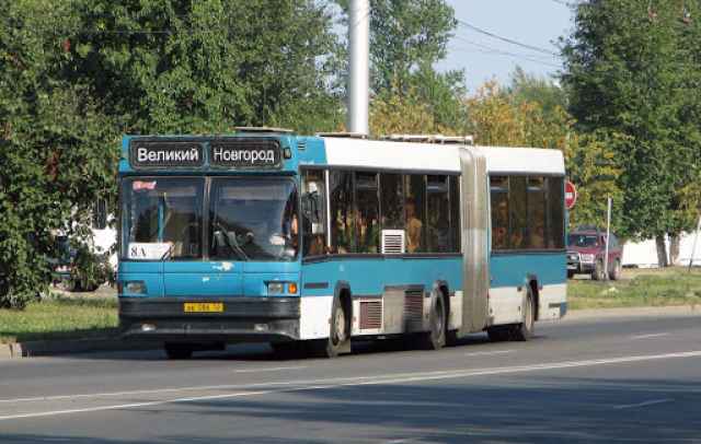 С 12 октября в Великом Новгороде приостанавливается обслуживание нескольких сезонных автобусных маршрутов.