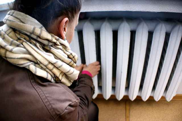 Большинство обращений в прокуратуру на «горячую линию» касались  несоответствия температурного режима отопительных приборов в квартирах