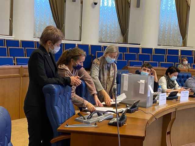 Новый созыв общественной палаты Новгородской области приступит к работе по окончанию срока действия полномочий предыдущего созыва.