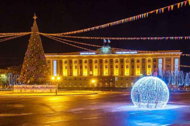 Новгородцев поздравят с Новым годом в режиме онлайн