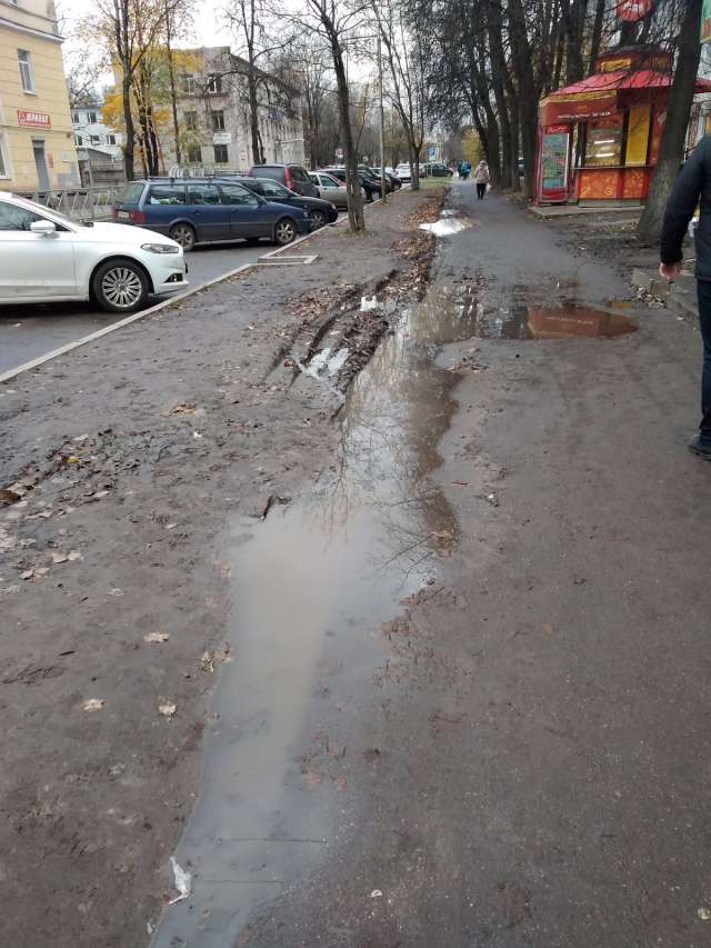 Тротуары на улице Стратилатовской будут отремонтированы в рамках проекта «Дорога к дому».